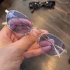 Solglasögon 2023 Retro Small Oval Fashion Metal Women's Reading Glasses UV400