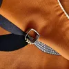 Halsdukar fyrkantiga kub silver halsdukar ring halsduk spänne sjalar tillbehör knappbandannar hållare eleganta stil tillbehör gåva