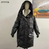 Jaquetas longas jaqueta preta de tamanhos grandes femininos parkas descendo roupas de inverno roupas morais com capuz quente no grande casaco 2022snow impermeável