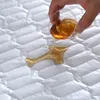 Waterdichte sprei op het bed kingsize kingsize deksel gewatteerde matras kussen wasbare beschermer voor huisdierhondenlinnen 231222