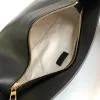 Klassiska pusseldesigner Tygväskan Cowhide Handväskor axelkoppling väska kvinnor baguette Satchel väskor crossbody sommarstrandväskor