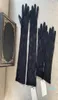 Zwarte Tule Handschoenen Voor Dames Designer Dames Letters Print Geborduurd Kant Rijden Wanten Voor Dames Ins Mode Dunne Feesthandschoen3171817