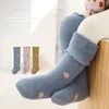 Milancel Winter Baby Socks Dzieci urocze kreskówka pończochy wyściełane 231225