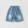 Byxor 1-7 år barn denim shorts baby pojkar flickor sommar modekläder småbarn casual jeans byxor barn lösa 2023