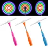 Moldista intermitente Light Up Rotate Magic Wands Spinning LED Música Colorida de rayas de juguetes Glow in the Dark Party Favor Suministros