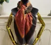 Women039S Square Scarf Good Quality 100シルクマテリアルグラディエントプリントレターヒョウ穀物パターンサイズ130cm 130cm4851369