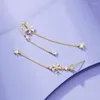 Boucles d'oreilles en peluche mxgxfam 14 K couleur or claire de couleur longue lignée des fleurs d'asymétrie goutte pour femmes cubic zricon