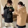 한국 겨울 재킷 어린이 아우터웨어 소년 소녀 모직 코트 후드 가드 파카 두꺼운 소 두성 버클 코트 2-11y 어린이 옷 231225