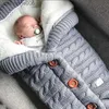 Sacos de dormir recién nacidos bebés cochecito de invierno sacos de dormir infantiles botones al aire libre tejido de envoltura caliente envoltura para niños gruesos