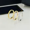 Love Ring Mens Anneaux Classic Luxury Designer Bijoux Femmes Titane en acier Alloy Gold Plated Silver Rose Ne jamais fondre pas allergic262o