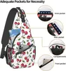 Mochila Sling Bag Cherry White Red Chinking Daypack Crossbody ombro Viagem Pacote de peito para homens Mulheres casuais