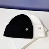 2021 Cappello per capelli di nuovo cappello di coniglio con cappello di lana di lana per bambini e inverno Internet rosso cappello a maglia in maglia rossa edizione coreana Cappello a fascia fredda Cappello Cold Hat Trend