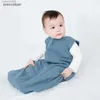 Sovsäckar baby sovsäck nyfödd swaddle ärmlös sömn säck sommar tunn premium muslin bomull mjuk 2-vägs blixtlås enkla blöja bytesl231226