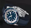 Topp AAA Högkvalitativ bretiling Men's Watch Super Ocean Series Automatiska mekaniska herrar Watch Blue Rubber Belt Men Watches Sapphire Designer Wristwatches Nice