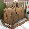 Duffel Bags High quality leather handbag Mens and womens fashion luxury bag Large capacity portable shoulder bag crossbody bag 725282