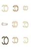 15 Color 18K Gold Letter Mander Letters Brooch Brooch Women Crystal Rhinestone Pearl Suits Dress Pin Biżuteria Dekoracja odzieży 7607026