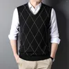 Męskie swetry męskie moda swobodna żakard v szyja dno kratą koszulę bez rękawów kamizelka kamizelka drapowania kardigan