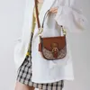 70% Factory Outlet korting Franse draagbare damestas van hoge kwaliteit met bijpassende vintage crossbodytas in zadelkleur