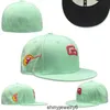 Sombreros ajustados Tamaño del diseñador Colores más nuevos Gorras planas de béisbol Marrón Negro Letra de color Bordado Chicago Todos los equipos Mundo deportivo Parcheado Sombreros cosidos cerrados completos