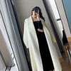 Eleganckie mieszanki wełny midi płaszcza Koreańskie zagęszczone Kurtki długie bandaż duże koronki w górę White Cardigan Woolen Overcoat 231225