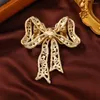 Brooches Antique Vintage Rhinestone Inlaid Bow Brooch Women's Luxury Court Style Pins Irregular Corsage Coat Accessories