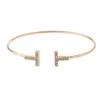 Bracciale bracciale amore designer di gioielli da donna per unghie Personalità C forma Fashion doppia T diamante intarsiata Bracciale Open Bracciale Ladies Brace224k