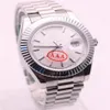 36 Luxury Men's Watch DayDate Style White Randig Dial Sapphire Glass Automatisk rörelse 316L Rostfritt stål ST237W