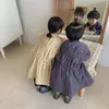Autunno in stile coreano per ragazzi e ragazze trench oversize in tinta unita Cappotti per bambini con colletto in piedi in cotone con cerniera allentata 231225
