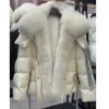 Kvinnor Winter Coat White Goose Down Jacket med Big Real Silver Fox Päls Krage Kvinna Löst ytterkläder Fashion Overcoat 231222