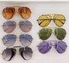 Nouvelles lunettes de soleil de design de mode 900 Style de navigateur à cadre métallique pilote avec profils audacieux et lunettes de protection UV400 extérieures fraîches