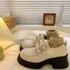 Chaussures habillées Petites chaussures en cuir brillant pour femmes au printemps nouvelles semelles épaisses de style britannique hauteur accrue et mocassins JK polyvalents