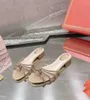 2024 Renes Caovilla Clippy Crystal Empelled Leather Flat Sandal Summer Top Designer Quality Women Sandaler Slide Open Toe Luxury Brand med Box 35-43