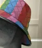 Luxurys Designers Bucket Hat Outdoor Travel Men039s e Women039s Lazer Moda Sun Chapéus com Windrope Fisherman039s Ca6668121