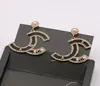 Modna urok całe luksusowe kolczyki literowe stadnina Kryształowy Rhinestone Pearl K inkuria projektant biżuterii Prezent Gift8413277
