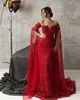 Robes de soirée perlées de sirène rouge robes de bal en dentelle pailletée avec manches longues pure bateau décolleté appliqué balayage train robe formelle