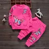 Ensembles de vêtements printemps et automne 2pcs filles vêtements bébé garçon dessin animé à manches longues t-shirts Bib Denim Pantalons globaux Tenues de jeu Costume 1-5Y