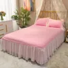Vit GASE LACE LOTUS LEAF BED kjolar Princess Style Solid Color Bedste -Cover Nonslip Sheets For Girl 231222