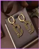 Nya kvinnor modeörhängen Retro Letters Earring For Women Luxury Designer Jewelry Gold Mens For Gifts Relief Ear Studs Ladies D229295702