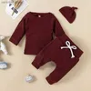 Set di abbigliamento per bambini a maglia per bambini a colore lungo manica lunga cappello da bambino per bambini pantaloni da ragazzo a tre pezzi abiti