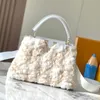 Fluff Capucines Tote Bag Handbags Purse Genuine Leather Removable Strap Fashion Letters Golden Hardware Designer Crossbody Bags
