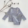 Vêtements de nuit pour bébé Pyjamas Ensemble pour enfants Filles coréennes Garçon Col rond Haut et bas Vêtements pour enfants Vêtements d'automne en coton imprimé 231225