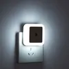 Lampada da luce notturna a LED da 1 pc con sensore di sensore intelligente a dawn sensore, bianco diurno, da 0,5 W Plug-in TIPO USA Alimentazione USA