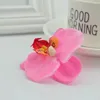 Fleurs décoratives 100pcs Artificiel Wholesale Wedding Home Decoration DIY CADEAUX BOX BOX BATTERFLY ORCHIDE SILK PHALAENOPSIS FAUX PLANTES