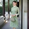 Ethnic Clothing Winter Suede Plus Velvet Thickened Embroidered Fur Collar Green Cheongsam Elegant Chinese Traditional Costume Qipao For