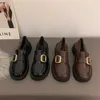 Geklede schoenen Loafers met dikke zolen voor dames zomer en herfst nieuwe stijl JK uniform boonvormige enkele schoenen Engels zwart klein leer