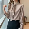 Kvinnor Blues Office Lady Long Sleeve Shirts med Bow Chic Elegant Satin Shirt for Women Tops Solid Color Female Clothing Blusa 19261