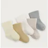 Bebek Düz Renk Sonbahar ve Kış Bebek Orta Geniş Ağız Pamuk Çorap Sınıf A 231225