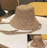 Reversible Designer Bucket Hats Unisex Sun Hat Brown Metal Letter Strap Fashion Sunbonnet Hiking Caps Casquette Man Woman3139310