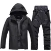 Homem e mulher neve wear à prova dwaterproof água terno de esqui conjunto snowboard roupas ao ar livre trajes à prova dwaterproof água jaquetas de inverno calças unsex 231220