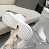 مصمم بركة أحذية النساء رجال المطر أحذية المطر ركبة مطاطية مقاومة للماء PVC Walking Casual Platform Booties الأزياء